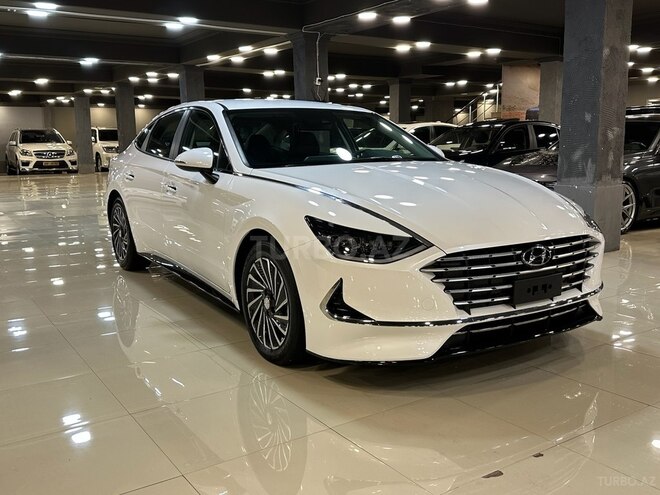 Hyundai Sonata-3