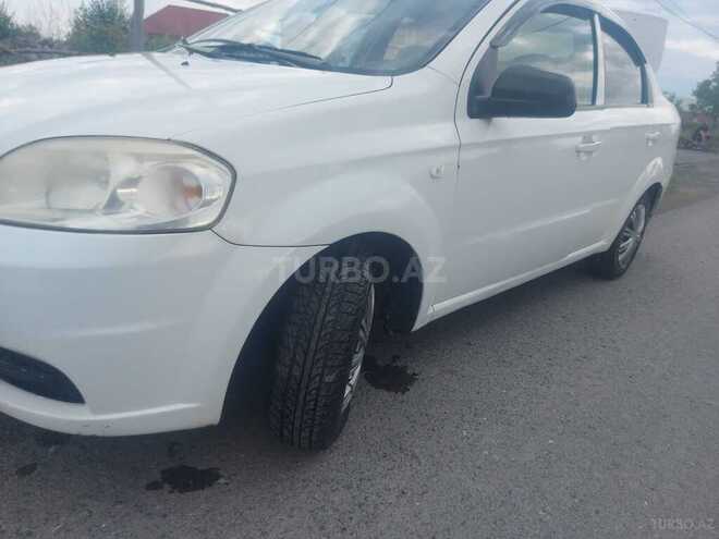 Chevrolet Aveo-6