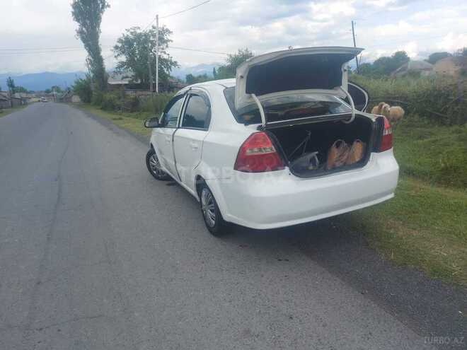 Chevrolet Aveo-9