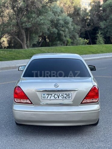 Nissan Sunny-2
