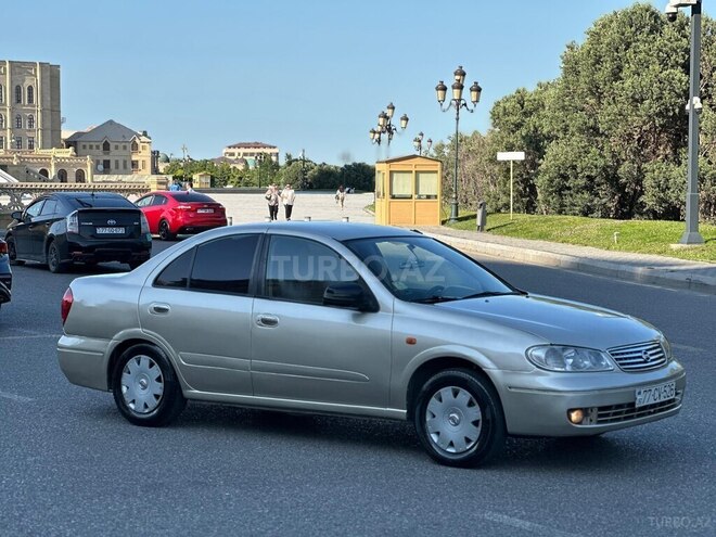 Nissan Sunny-3