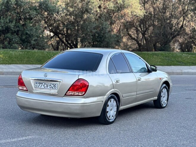 Nissan Sunny-13