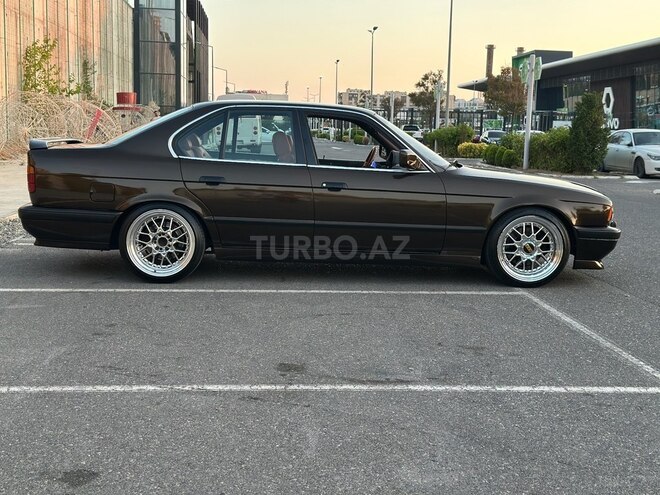 BMW 535 1995, 420,000 km - 3.5 l - Bakı