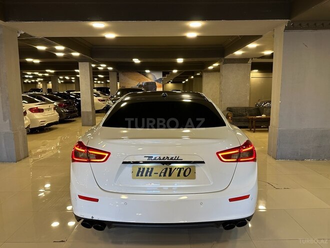 Maserati Ghibli-4