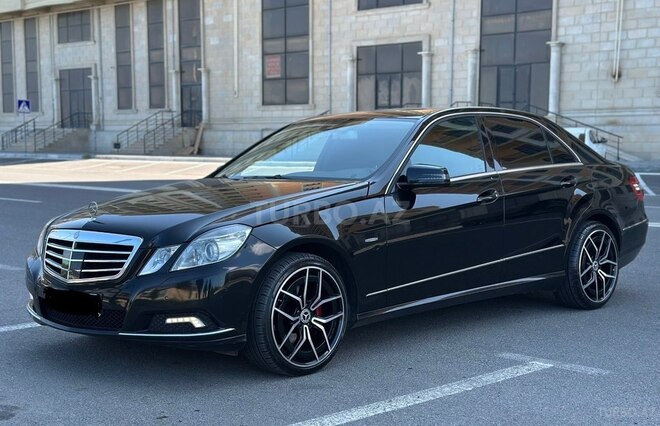 Mercedes E 300 d 2010, 366,000 km - 3.0 l - Bakı