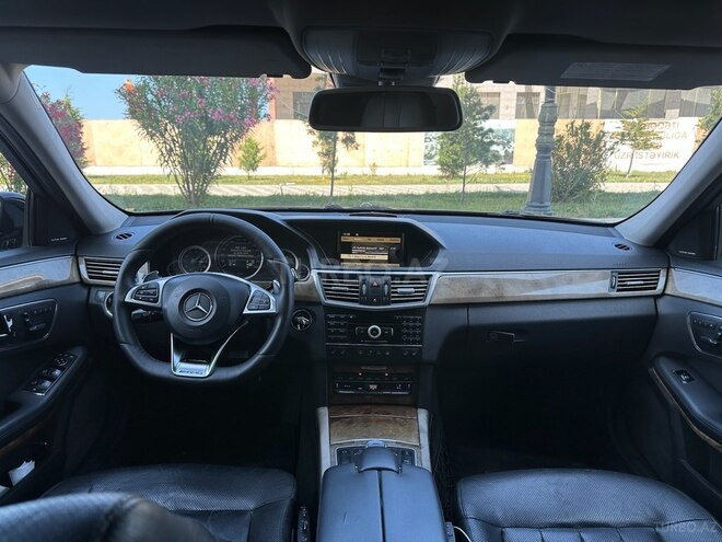 Mercedes E 300 d 2010, 366,000 km - 3.0 l - Bakı