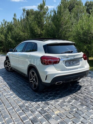 Mercedes GLA 200 2017, 83,000 km - 1.6 l - Bakı