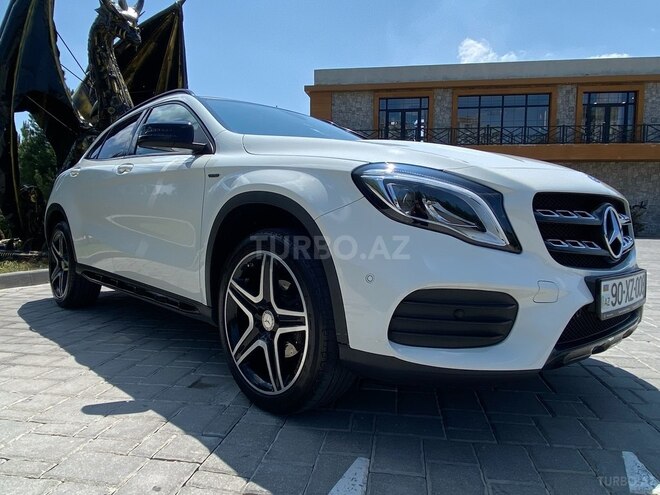 Mercedes GLA 200 2017, 83,000 km - 1.6 l - Bakı