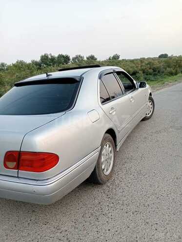 Mercedes E 230 1996, 627,690 km - 2.3 l - Sabirabad