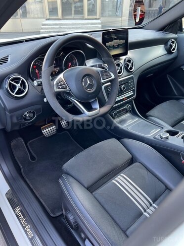 Mercedes GLA 200 2017, 83,000 km - 1.6 l - Bakı
