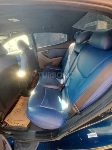 Hyundai Elantra 2014, 275,819 km - 1.8 l - Bakı