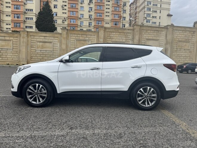 Hyundai Santa Fe-6