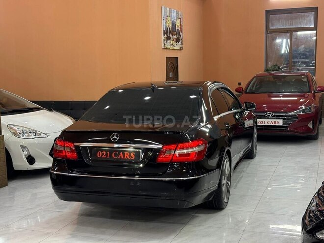Mercedes E 220 d-10