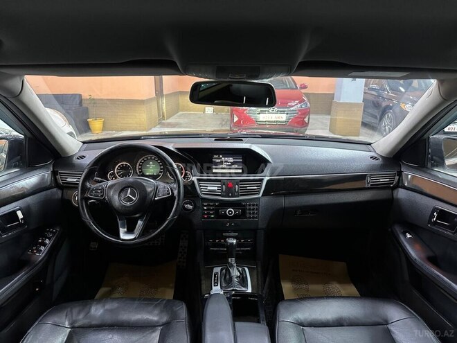 Mercedes E 220 d-13