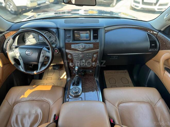 Nissan Patrol 2013, 189,000 km - 5.6 l - Bakı