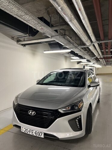 Hyundai IONIQ-4