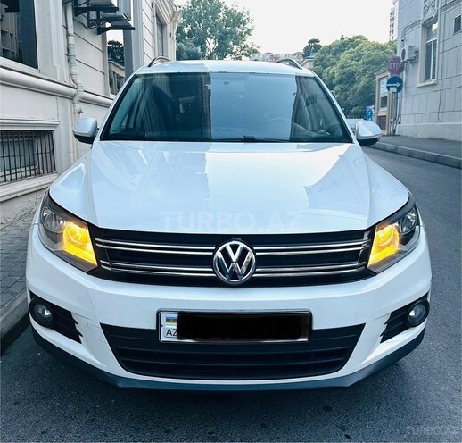 Volkswagen Tiguan-1