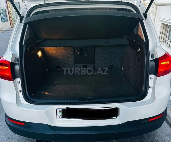 Volkswagen Tiguan-11