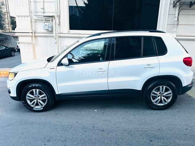 Volkswagen Tiguan-10