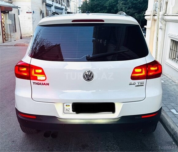Volkswagen Tiguan-13