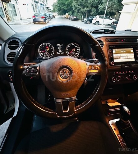 Volkswagen Tiguan-14