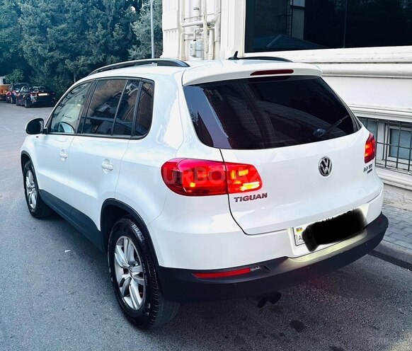 Volkswagen Tiguan-7
