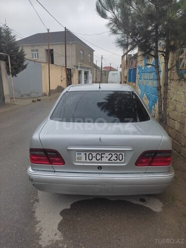 Mercedes E 230 1997, 96,000 km - 2.3 l - Bakı