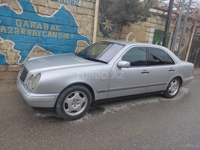 Mercedes E 230 1997, 96,000 km - 2.3 l - Bakı
