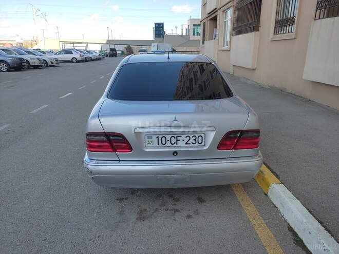 Mercedes E 230 1997, 96,000 km - 2.3 l - Bakı