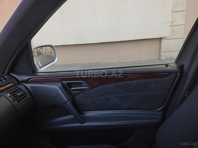 Mercedes E 230 1997, 96,000 km - 2.3 l - Bakı