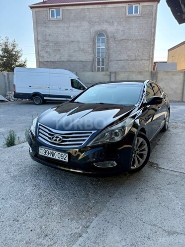 Hyundai Grandeur-1