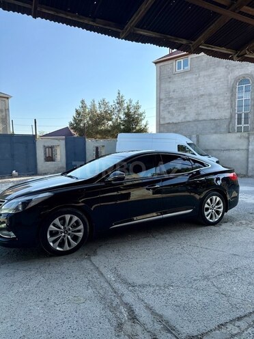Hyundai Grandeur-3