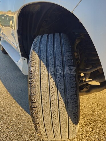 Toyota Land Cruiser Prado 2010, 230,000 km - 2.7 л - Bakı