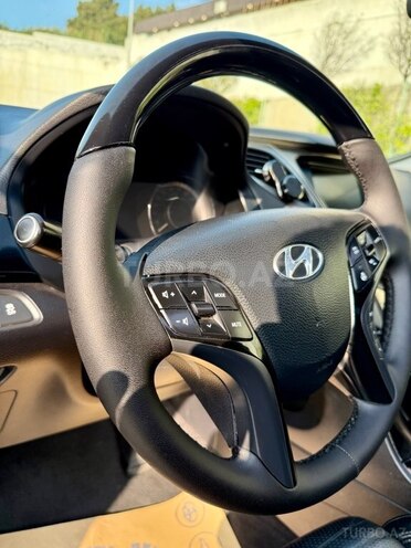 Hyundai Grandeur-10