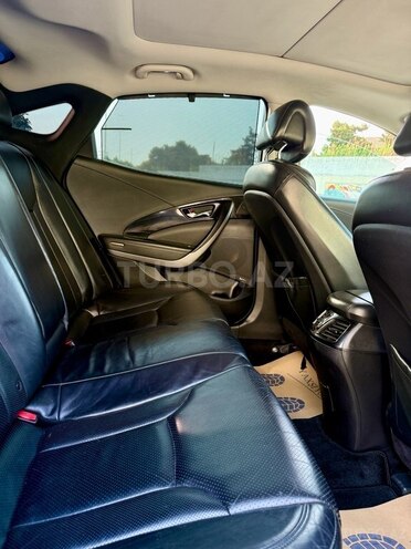 Hyundai Grandeur-12