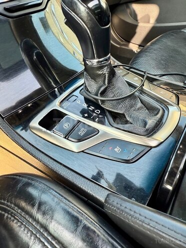 Hyundai Grandeur-9