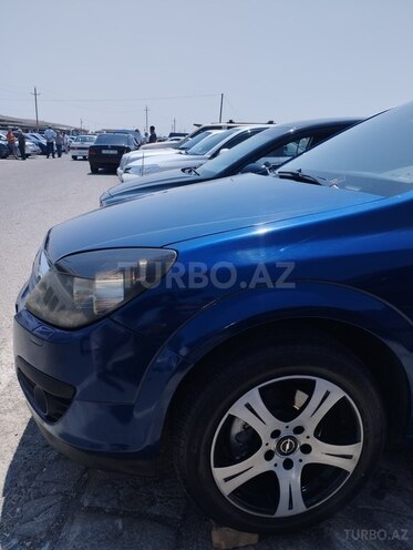 Opel Astra 2006, 285,300 km - 1.3 l - Bakı