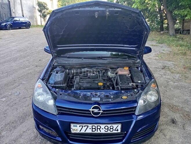 Opel Astra 2004, 198,230 km - 1.4 л - Gəncə