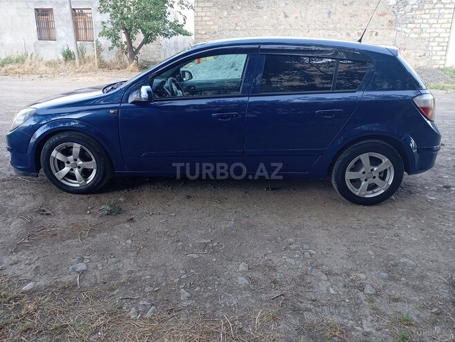 Opel Astra 2004, 198,230 km - 1.4 л - Gəncə