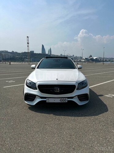 Mercedes E 300 2019, 135,000 km - 2.0 l - Bakı