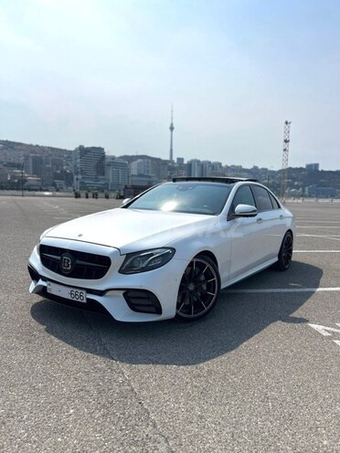 Mercedes E 300 2019, 135,000 km - 2.0 l - Bakı