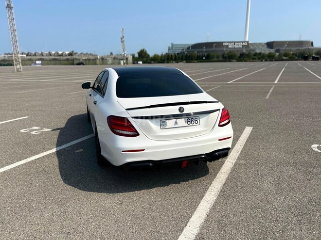 Mercedes E 300 2019, 135,000 km - 2.0 l - Bakı