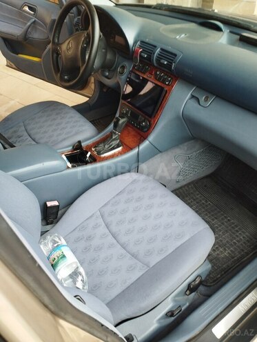 Mercedes C 200 2000, 220,000 km - 2.0 l - Bakı