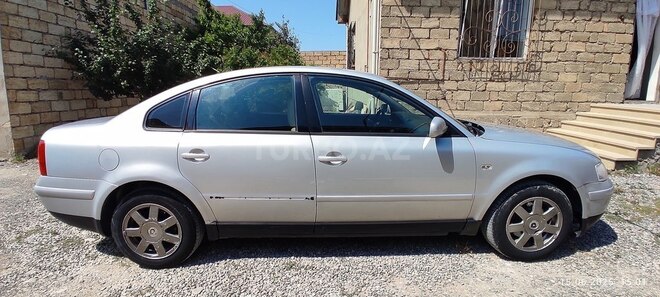 Volkswagen Passat 2000, 445,000 km - 1.8 l - Sumqayıt
