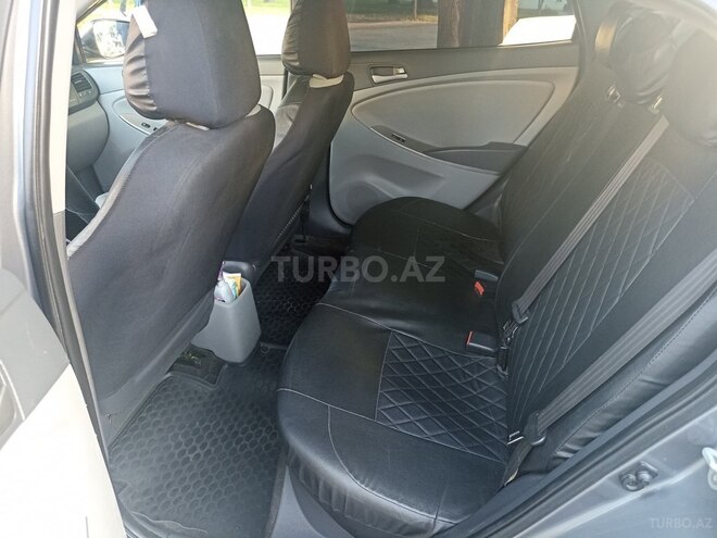 Hyundai Accent 2015, 278,500 km - 1.6 l - Bakı