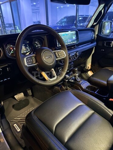 Jeep Wrangler-9