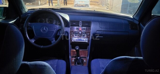 Mercedes C 180-9