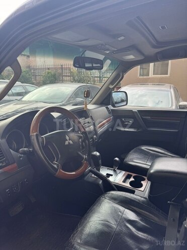 Mitsubishi Pajero 2007, 27,000 km - 3.0 l - Bakı