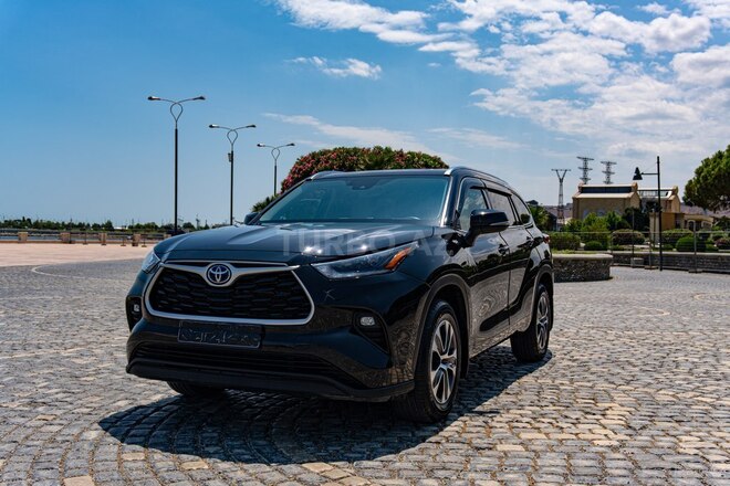Toyota Highlander-1