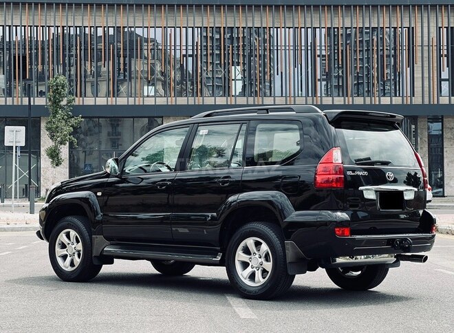 Toyota Land Cruiser Prado-2